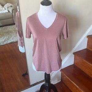 Lululemon mauve Vee neck tee shirt